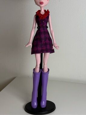 Monster High Elissabat Londoom Ghoulebrities Outfit [see pictures please]